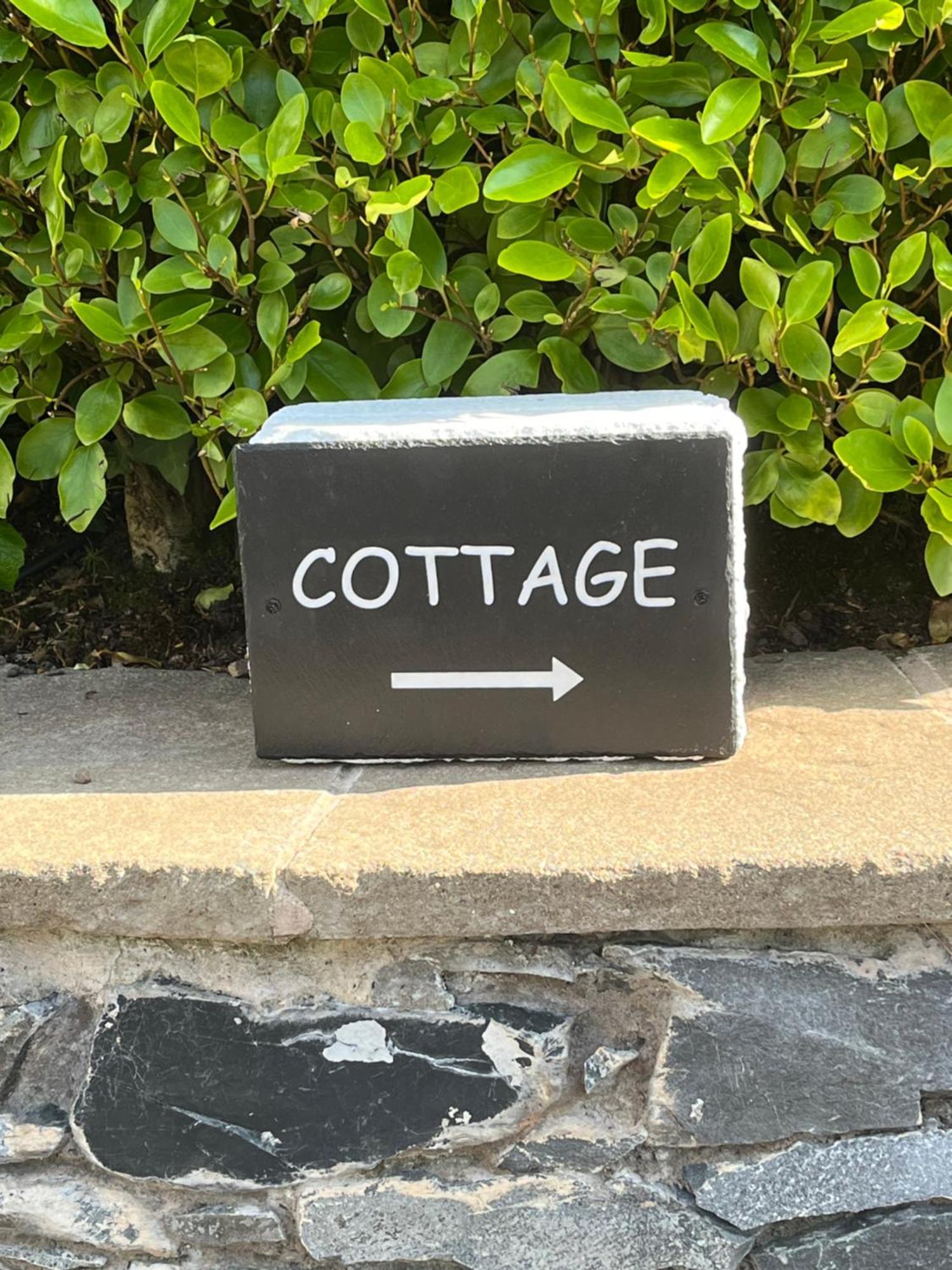 The Cottage At Ashbrook - Charming Country Cottage Near Belfast Esterno foto